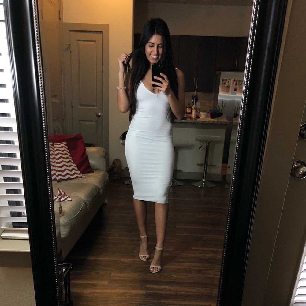 White bodycon midi dress